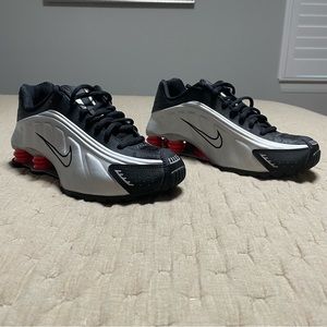 Nike-Shox